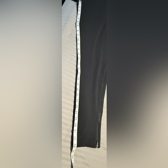 Gymshark Black Athletic Critical Zip Pants Size XXL - Picture 8 of 10